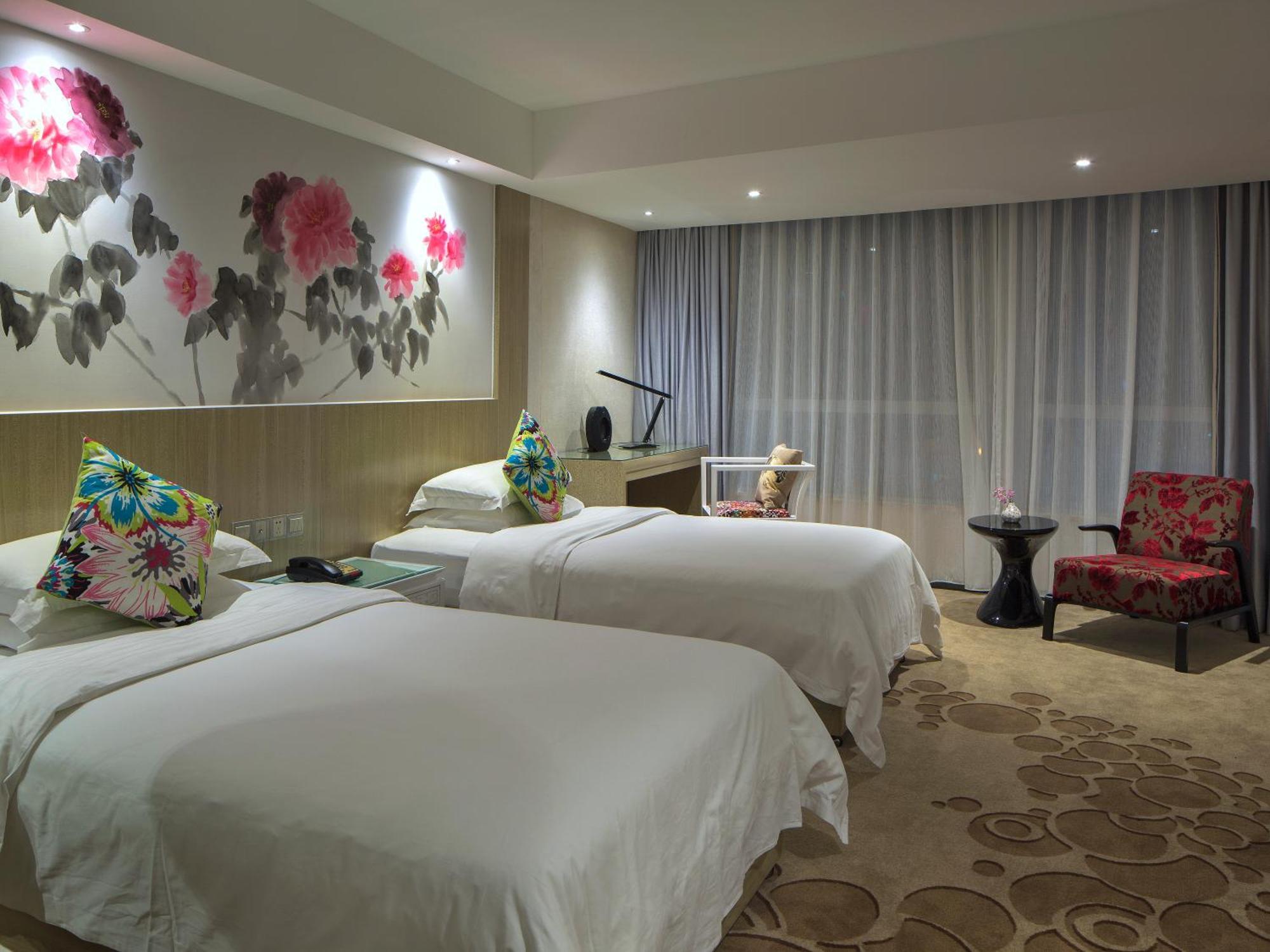 Paco Hotel Beijing Road Pedestrian Street Tuanyida Metro Quảng Châu Phòng bức ảnh